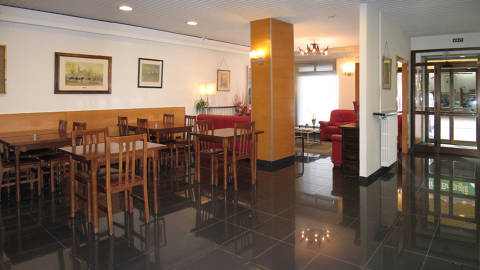 a05af-e3208-hotel-girona-centro-familiar.jpg